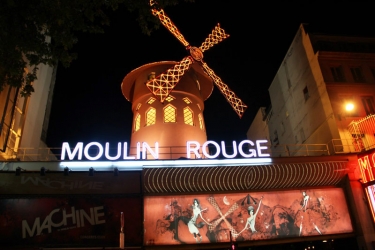 Мулен Руж (Moulin Rouge)
