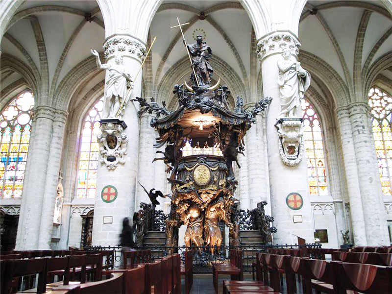 Брюссельский собор Святых Михаила и Гудулы