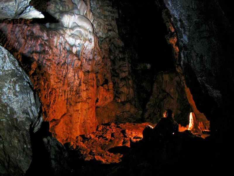 Пещера МАН 