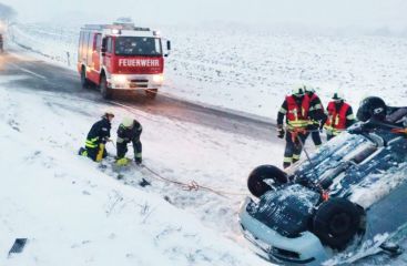Снегопады в Германии и Австрии продолжают уносить жизни